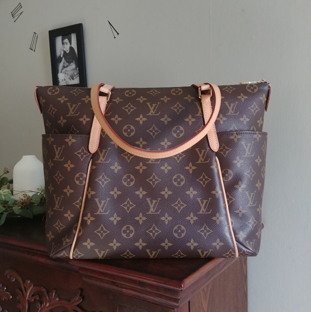 ❤ Louis Vuitton Totally MM